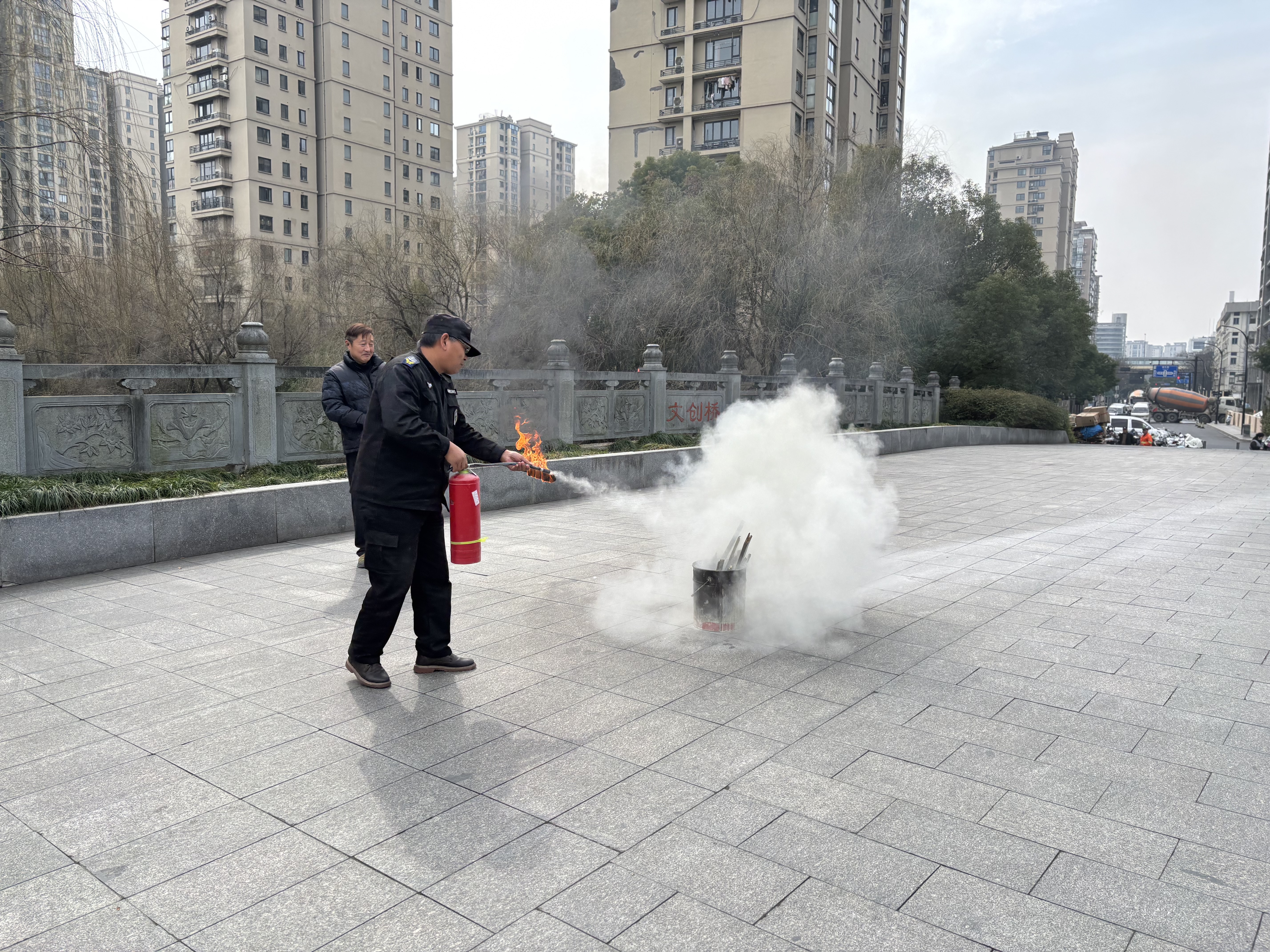 发展消防演练，共筑安全园区
