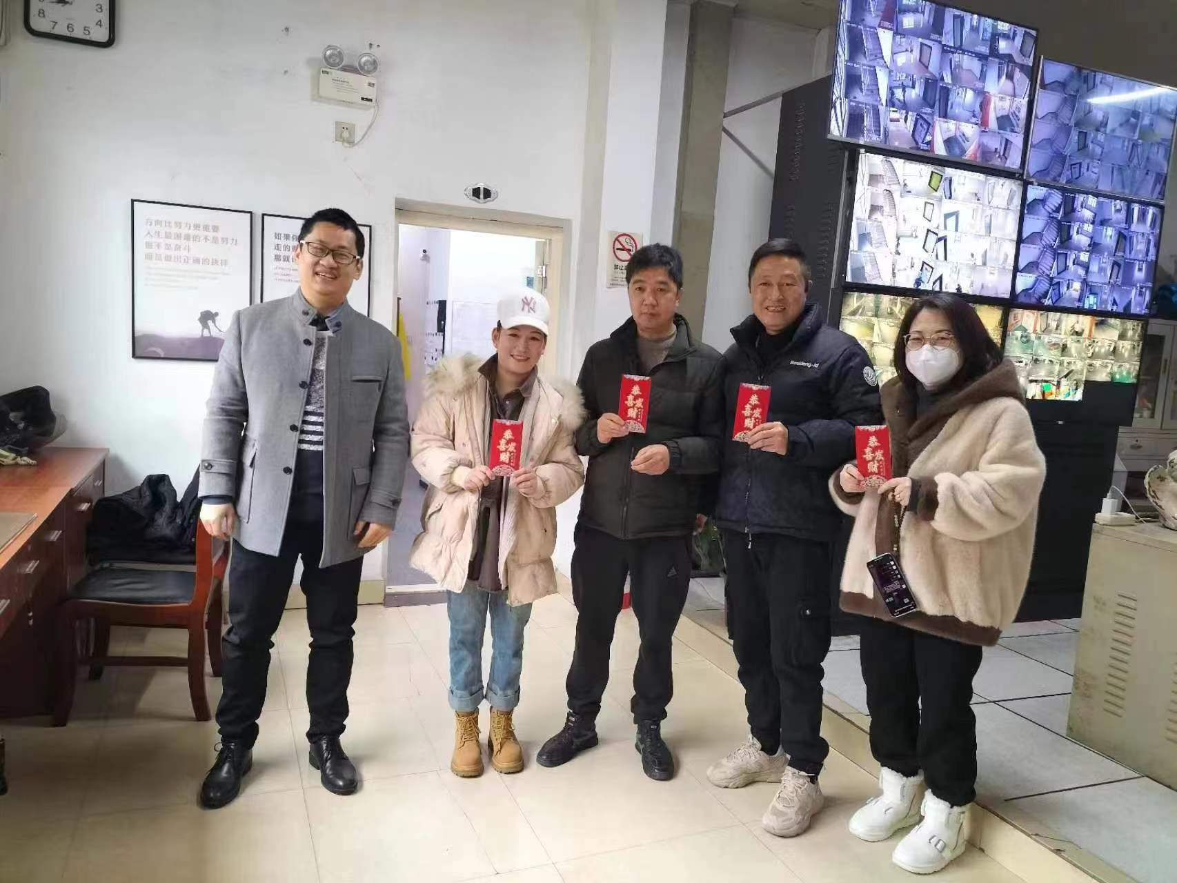 开工赠利是，新春迎福祉——集团派发开工福利