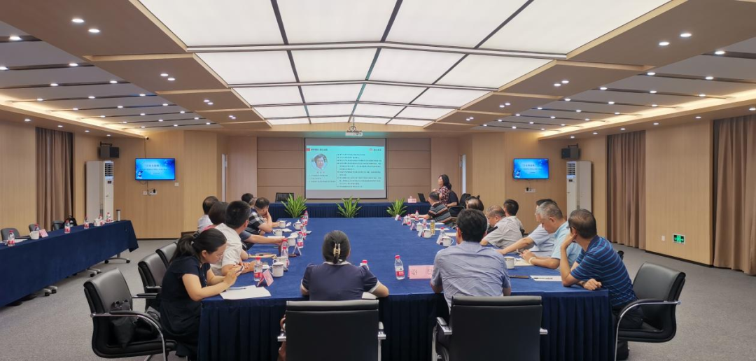 mg冰球突破南杭药业与浙大合作项目评审会议进行